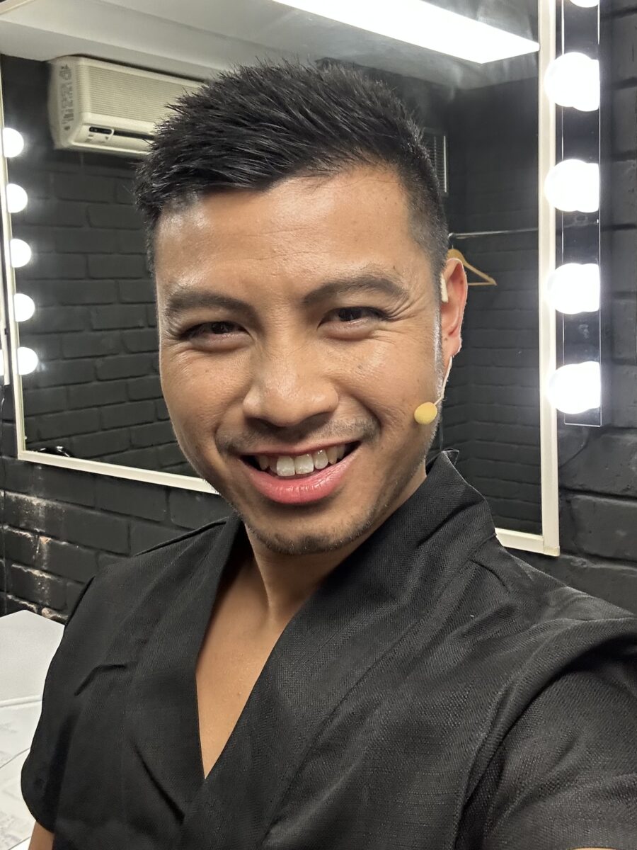 Dynamic and affable, Lenny Ong shares, "If there is anything I can say I have in common with Pish Tush, it's that I too love to spark conversation and engage with people, and am happy to be a great wingman!"